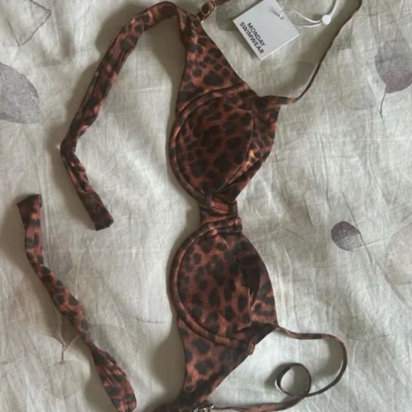 NWT - Maui Top Dark Jaguar - Monday Swimwear (large) - selling bottoms separate - Picture 2 of 3